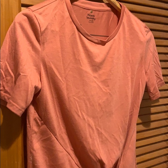Hippie Laundry knot front tshirt in rose - Picture 3 of 4